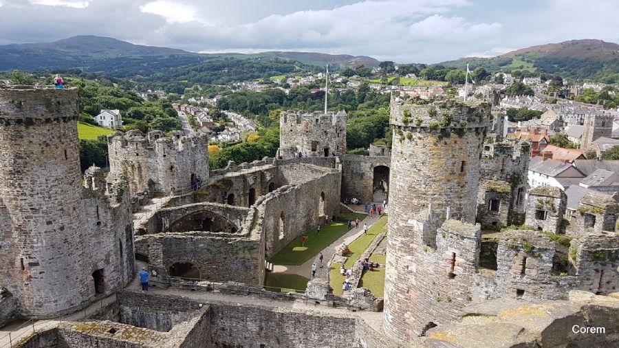 הטירה העתיקה Conwy castle